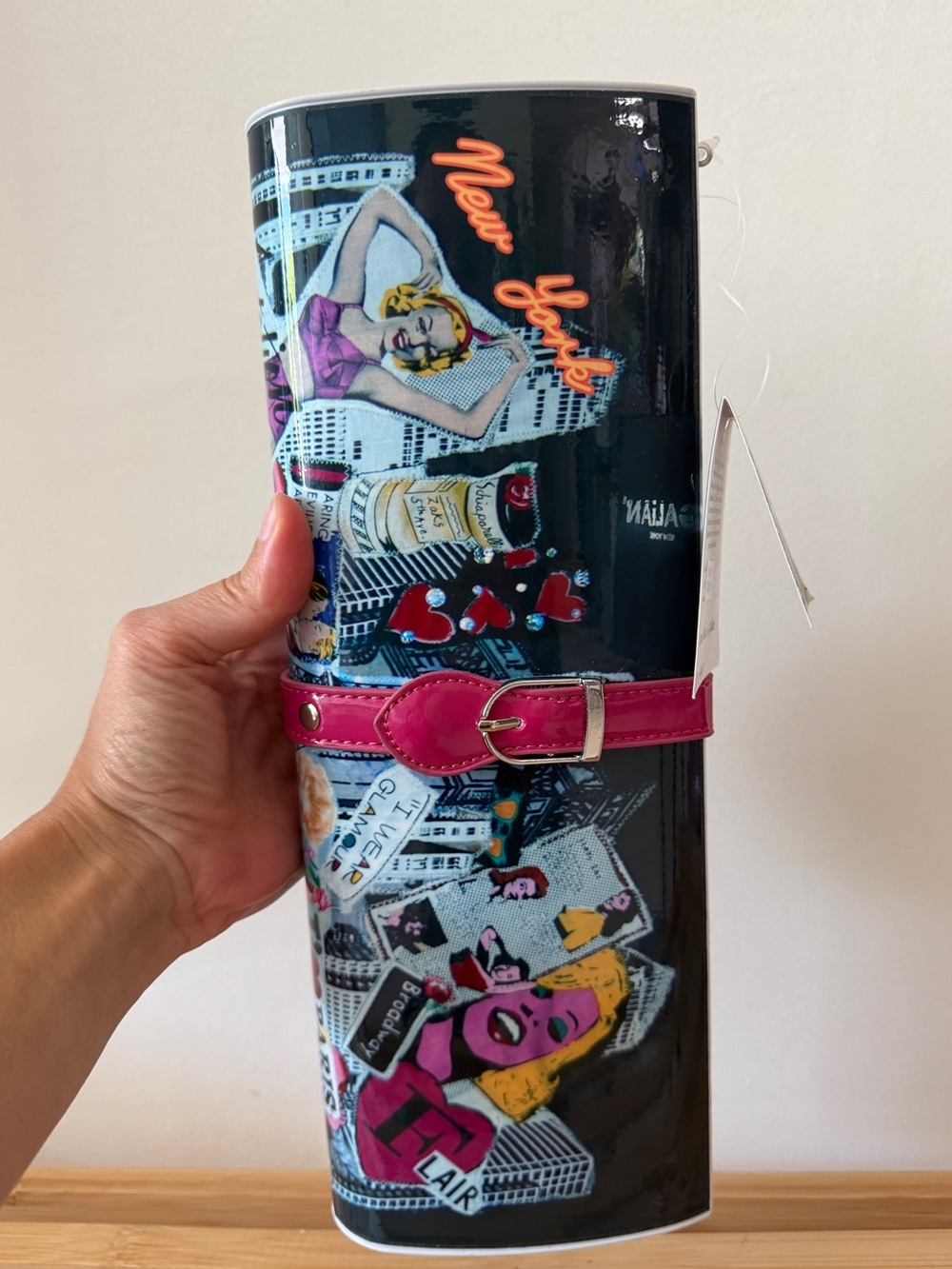 Deadstock Y2K Jane Elissa for Galian Pop Art Sex and the City Magazine Clutch
